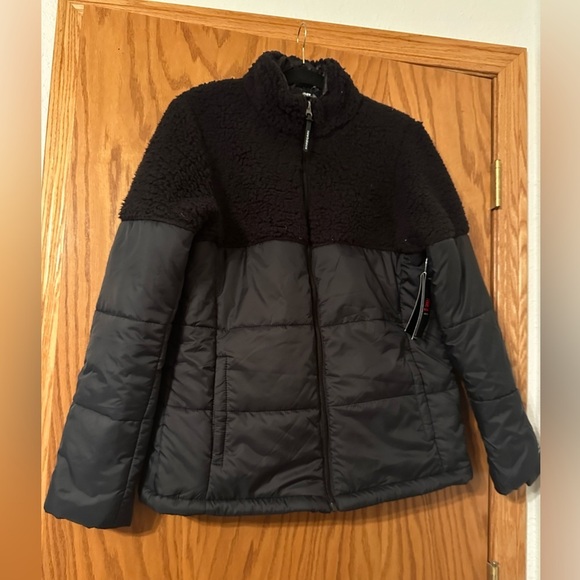 New Balance Quilted Puffer Tech Jacket - NWT - Size XL - Picture 1 of 10